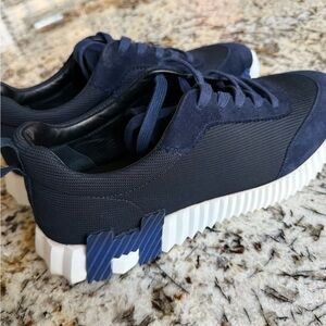 Hermes Navy and White Men's Bouncing Sneakers